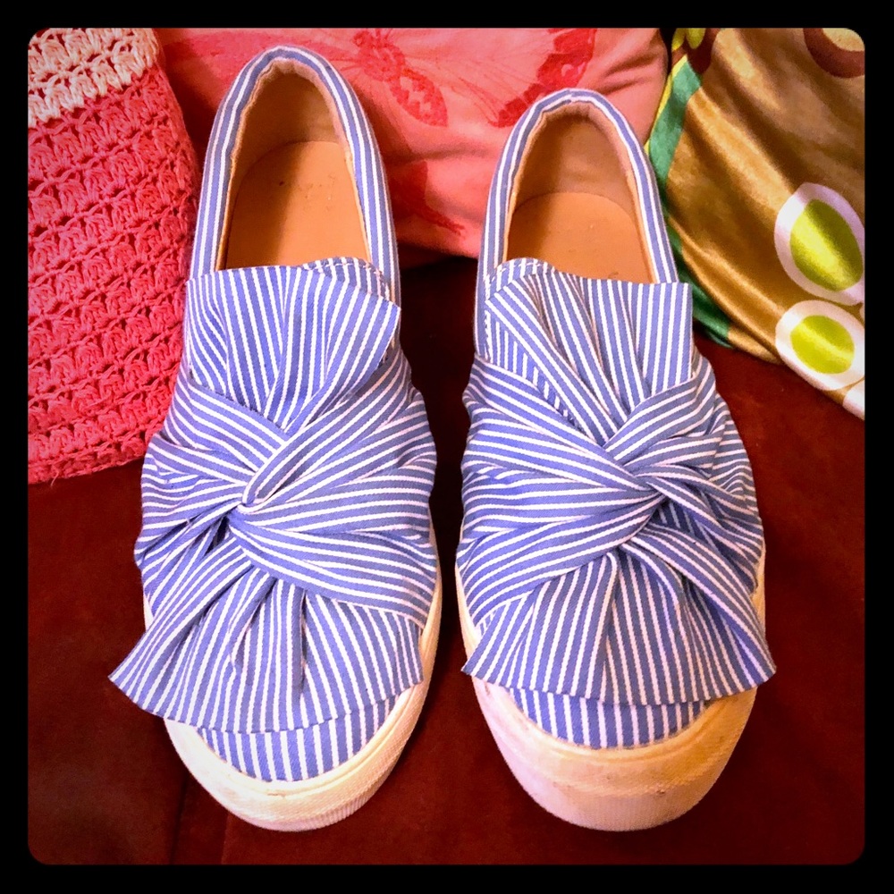a•new•day Super Sailor Chic Striped&Ruffled Shoes